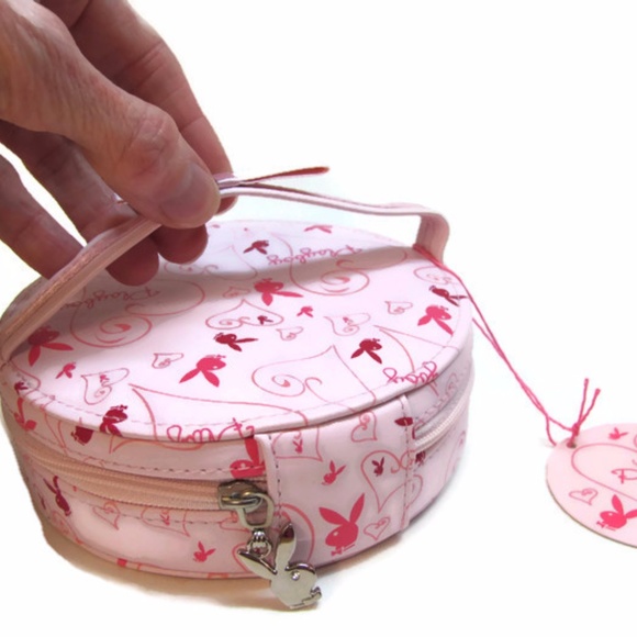 Playboy Jewelry Set Bunny Necklace Stud Earrings in Gift Box Swarovski Crystals - Picture 3 of 15